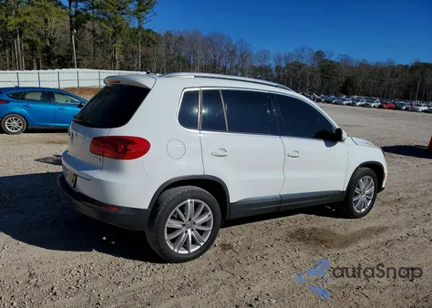 2015 Volkswagen Tiguan S from USA, damaged, VIN WVGAV7AX3FW514811